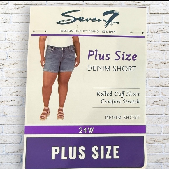 NWT Women's Seven7 Jean Weekend Cuff Shorts Size 24W - Picture 3 of 7